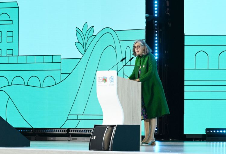 WUF13 UN-Habitat-ın icraçı direktoru: Qonaqpərvərliyə görə təşəkkür edirəm