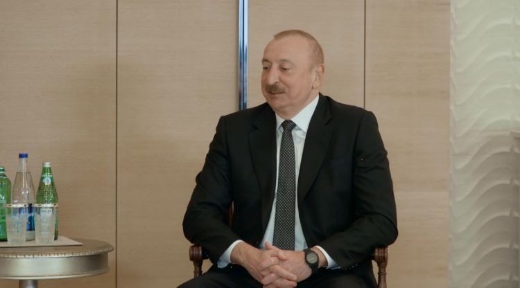 Xarici siyasət kursu ölkəmizin beynəlxalq nüfuzunu daha da gücləndirir<font color=red> - VİDEO</font>