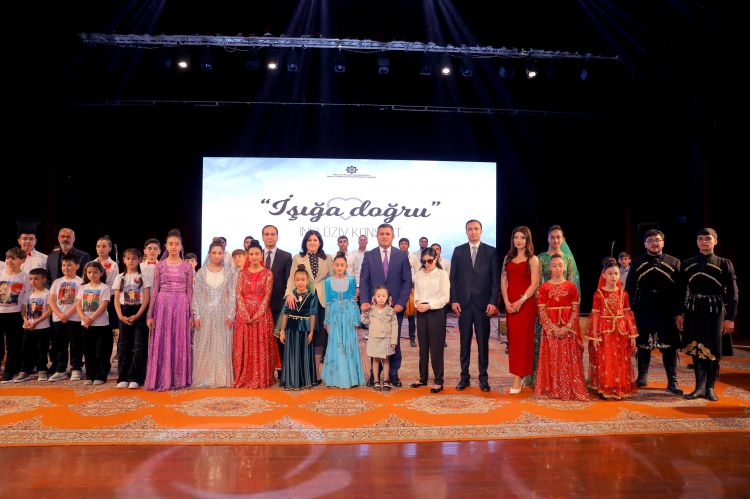 28 May – Müstəqillik Gününə həsr edilmiş “İşığa doğru” adlı inklüziv konsert proqramı təşkil olunub<font color=red> - FOTOLAR</font>