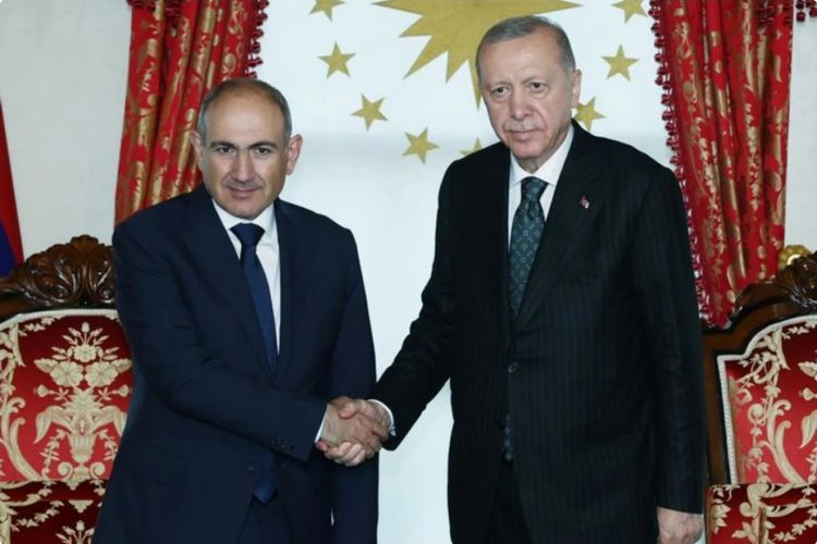 Ərdoğan ilə Paşinyan arasında telefon danışığı baş tutub