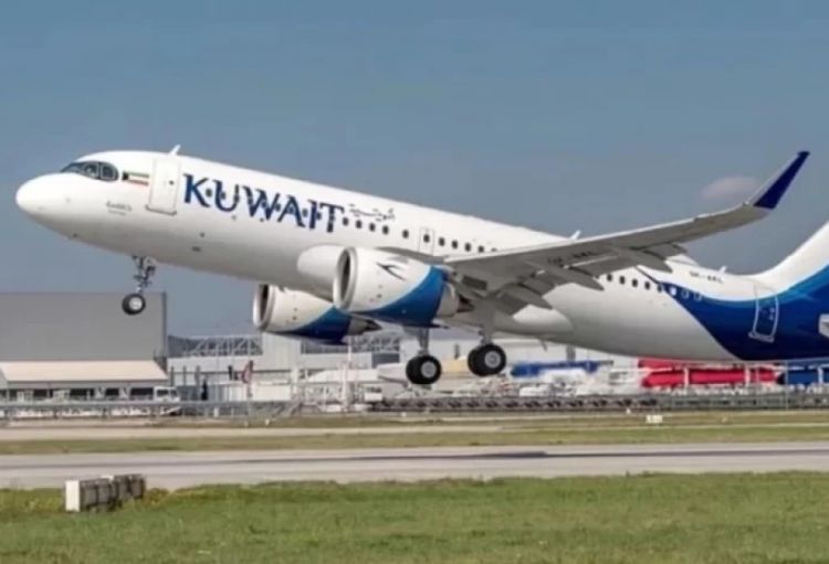 Küveyt hava məkanını yenidən açıb