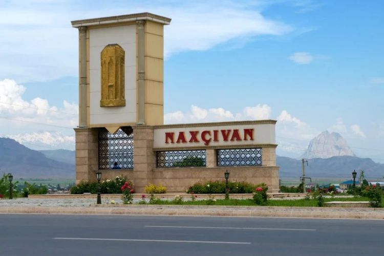 Naxçıvanda əhalinin sayı 0,3 % artıb