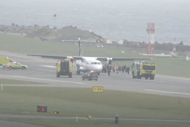 Vellinqton hava limanında yanğın olub, sərnişinlər təxliyə edilib