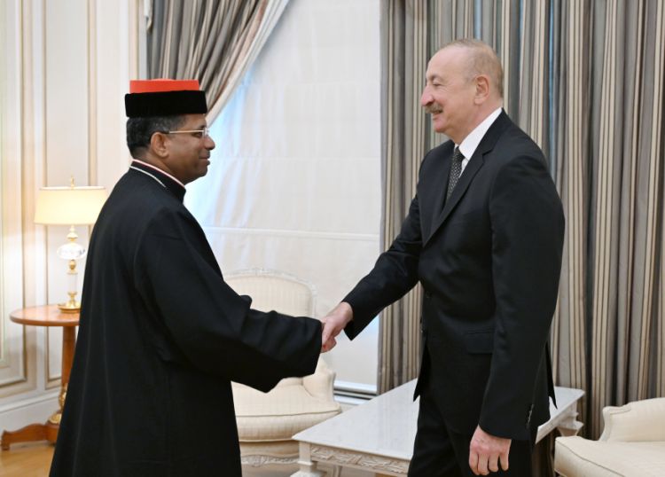 Prezident İlham Əliyev Müqəddəs Taxt-Tacın Dinlərarası Dialoq üzrə Dikasteriyasının prefektini qəbul edib<font color=red> - FOTOLAR</font>