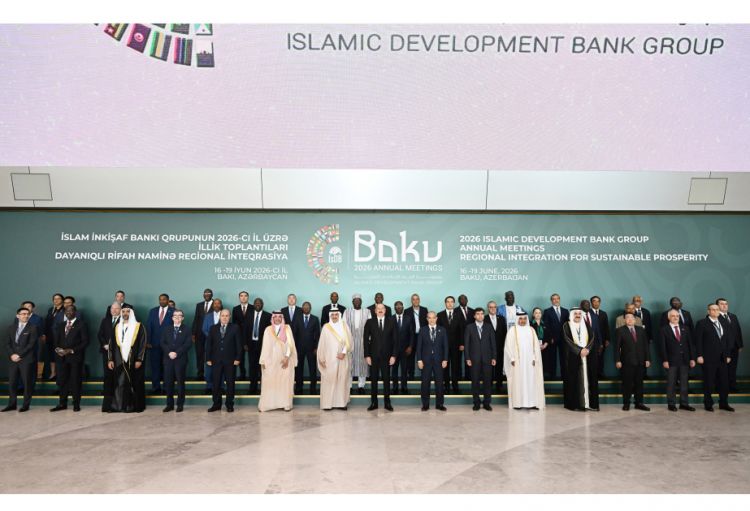 Prezident İlham Əliyevin iştirakı ilə Bakıda İslam İnkişaf Bankı Qrupunun 2026-cı il üzrə İllik Toplantılarının açılış mərasimi keçirilib<font color='red'> - YENİLƏNİB </font><font color=red> - VİDEO</font><font color=red> - FOTOLAR</font>