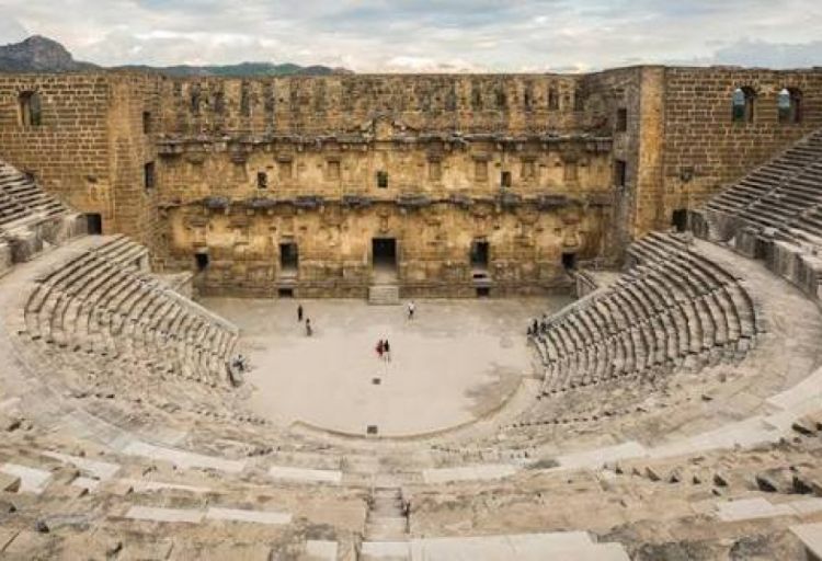 Antalyada Roma dövrünə aid mozaika aşkar ed