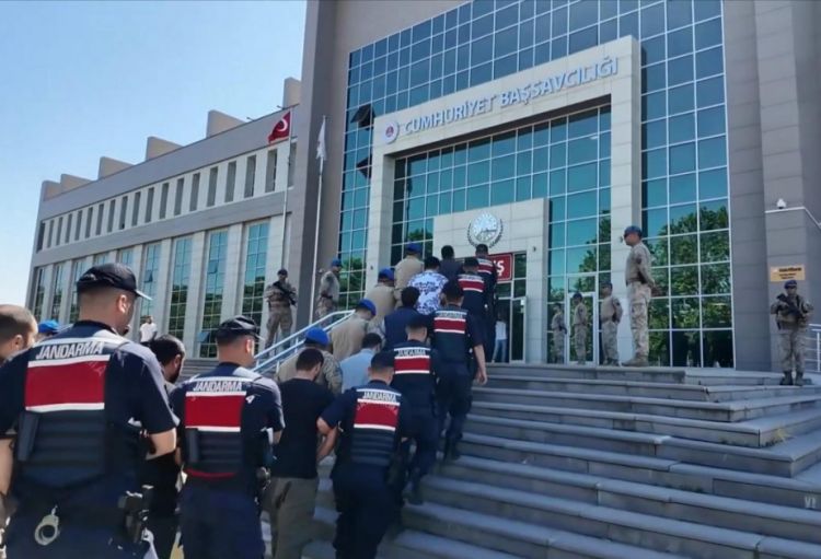 Türkiyənin 26 vilayətində İŞİD ilə əlaqədə şübhəli bilinən 70 nəfər saxlanılıb