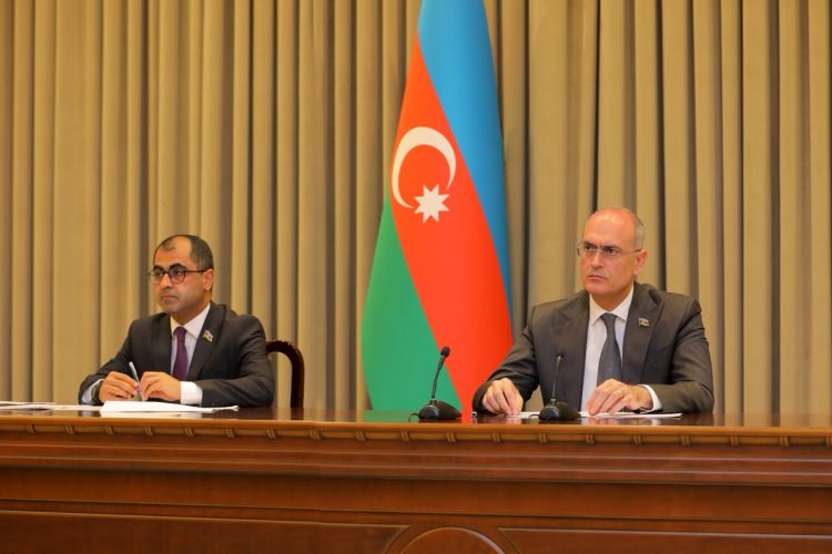 Ali Məclisin növbədənkənar sessiyasının ilk iclası keçirilib<font color=red> - FOTOLAR</font>