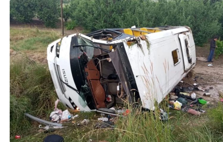 Türkiyədə sərnişin avtobusu aşıb, ölən və yaralananlar var
