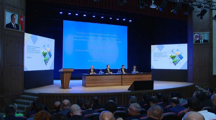 Naxçıvanda aqrar sahədə yeni Dövlət Proqramının müzakirəsi ilə bağlı regional müşavirə keçirilib<font color=red> - VİDEO</font>