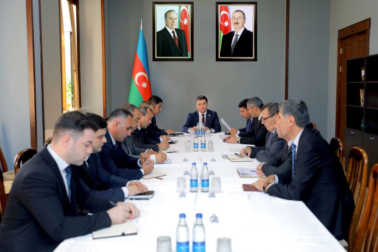 Ali Məclisin Hüquq siyasəti  komitəsinin növbəti iclası keçirilib