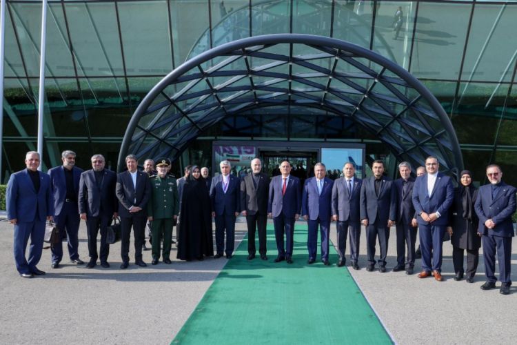 İran İslam Şurası Məclisinin sədri Azərbaycana səfərə gəlib<font color=red> - FOTOLAR</font>
