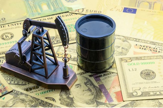 Neftin qiyməti 2 martdan bəri ilk dəfə 76 dollardan aşağı düşüb