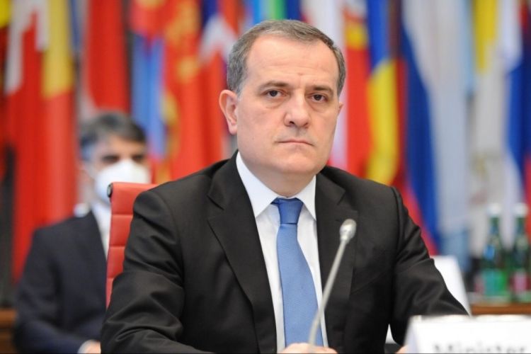 Ceyhun Bayramov Polşaya işgüzar səfərə gedib