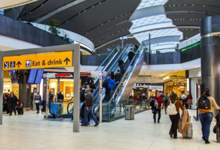 Roma aeroportlarında xaos müşahidə olunur