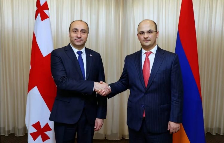 Gürcüstanın DTX rəisi Ermənistanda təhlükəsizlik çağırışları barədə danışıqlar aparıb