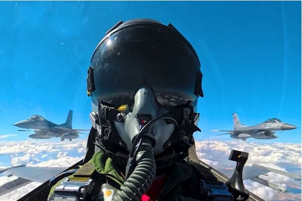 Azərbaycan, Misir və Türkiyə hərbi pilotlarının beynəlxalq taktiki-uçuş təlimi başa çatıb<font color=red> - VİDEO</font>