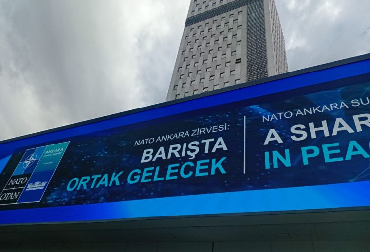 Ankaradakı NATO sammitini dünyanın hər yerindən 2500-dən çox jurnalist işıqlandıracaq