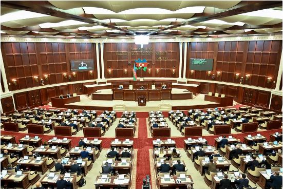 Milli Məclisin növbədənkənar sessiyasının növbəti iclası keçirilir, 17 məsələ müzakirə olunacaq