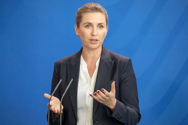 Mette Frederiksen: Qrenlandiya satılmır