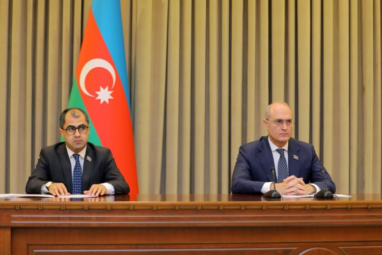 Ali Məclisin növbədənkənar sessiyasının növbəti iclası keçirilib<font color=red> - FOTOLAR</font>
