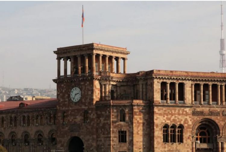 Ermənistanın baş prokuroru Saqatelyan və Karapetyanın toxunulmazlığının ləğvini tələb edəcək