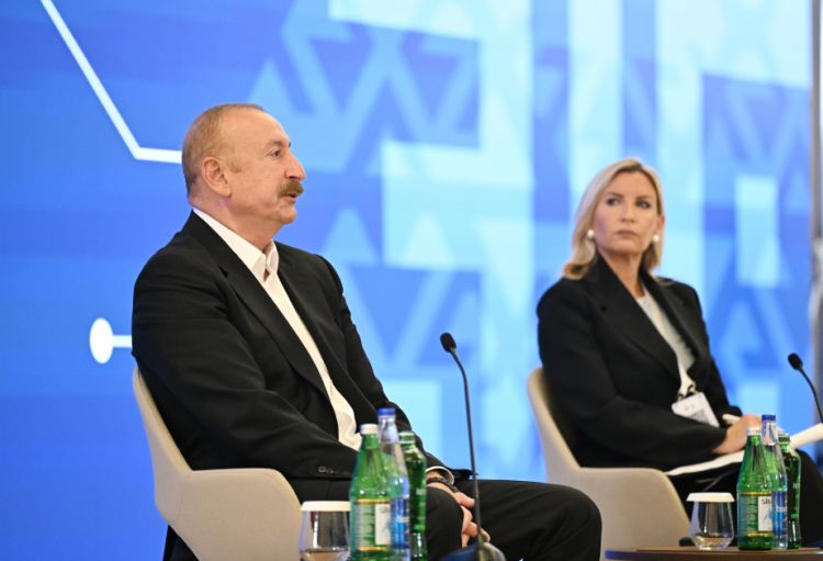 Prezident İlham Əliyev: Bizim üçün yeganə risk Azərbaycanı müəyyən avantüralara cəlb etmək cəhdləridir
