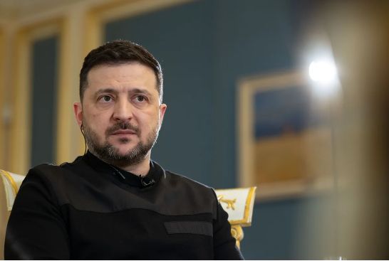 Zelenski "Qətiyyətlilər koalisiyası"nın iclasında iştirak etmək üçün Parisə gedib