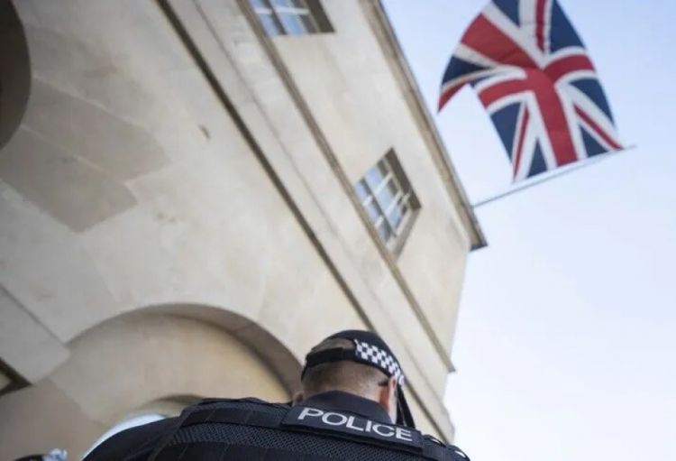 Britaniya yəhudi icmasının müdafiəsinə 335 milyon dollar ayırıb