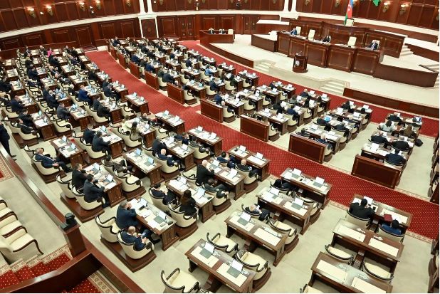 Milli Məclisin növbədənkənar sessiyası başa çatıb, deputatlar tətilə çıxıblar