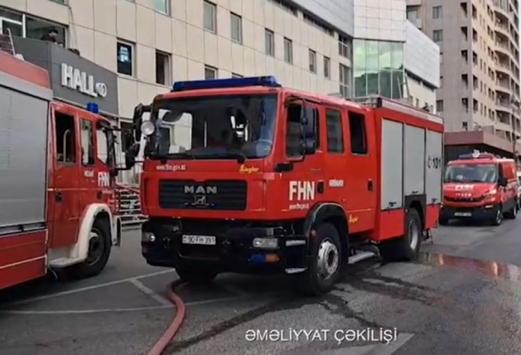 Bakıda otelin saunasında yanğın baş verib, qonaqlar təxliyə olunub