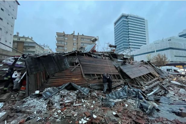 Venesuelada zəlzələ nəticəsində ölənlərin sayı 5278-ə çatıb