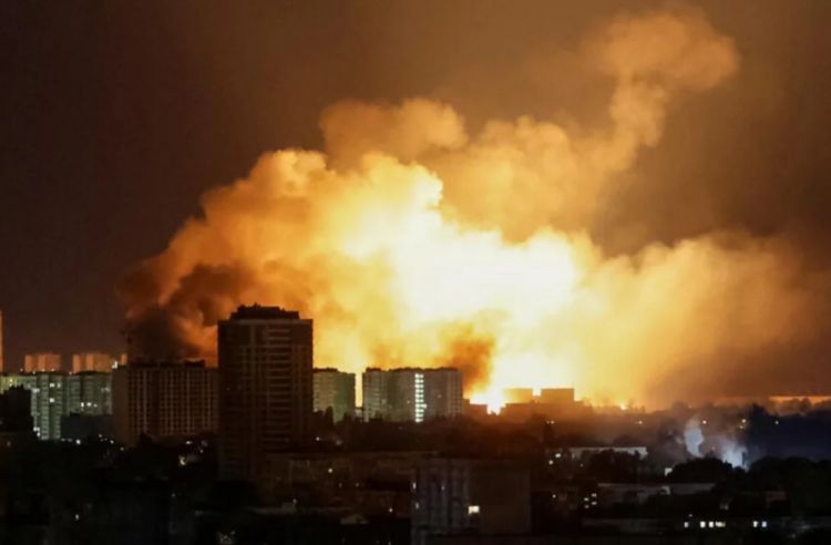 "İsgəndər-M" ballistik raketi Ukraynada fərdi evə düşüb, ölənlər var