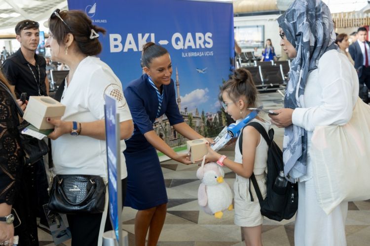 AZAL Qarsa uçuşlara başlayıb