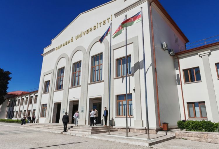 Qarabağ Universiteti ixtisaslar üzrə minimal keçid ballarını açıqlayıb