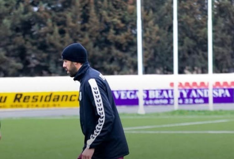 “Neftçi” və “Qarabağ”ın sabiq futbolçusu I Liqa klubundan ayrılıb