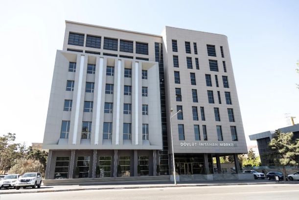 Jurnalistika qabiliyyət imtahanında 543 abituriyent məqbul qiymət alıb