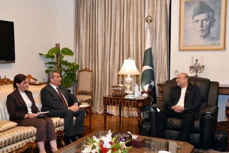 Pakistan prezidenti Azərbaycanla strateji tərəfdaşlığın möhkəmləndiyini bildirib