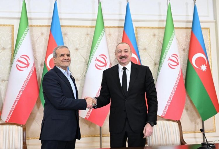 İlham Əliyev Azərbaycan haqqında söylədiyi xoş sözlərə görə Məsud Pezeşkiana təşəkkür edib