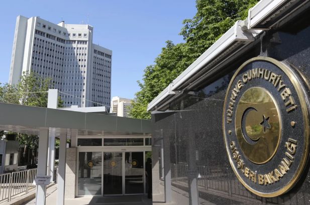 Türkiyə, Fransa və Almaniya XİN başçıları regional məsələləri müzakirə ediblər