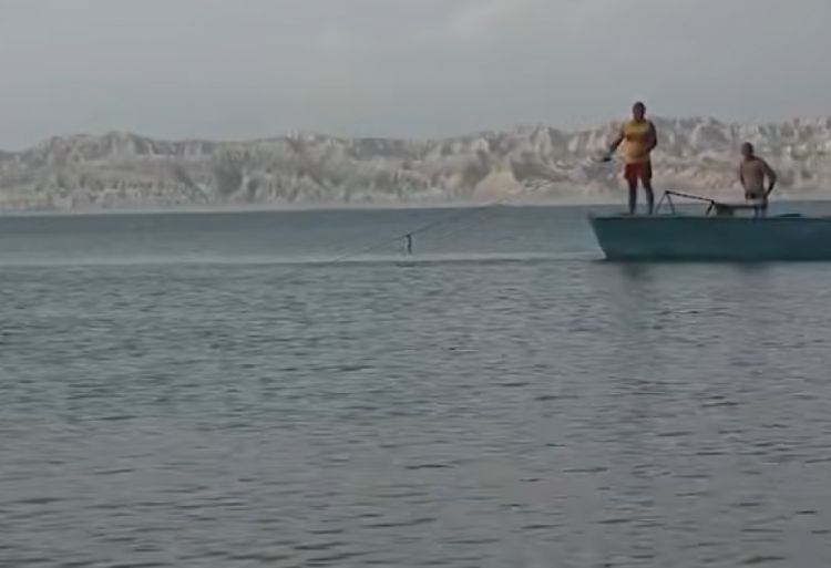 Mingəçevirdə Kürdə batan şəxsin meyiti tapılıb