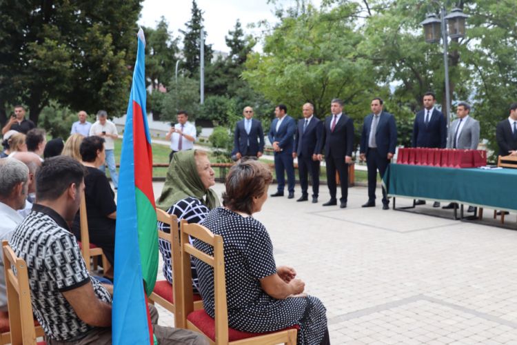 Xankəndidə 22 ailəyə mənzillərin açarları təqdim edilib