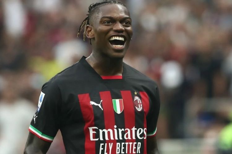 "Milan" Leau üçün 40 milyon avro civarında təklifləri nəzərdən keçirməyə hazırdır