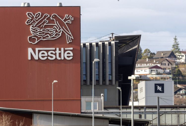 “Nestle” arıqlama preparatlarından istifadə edən istehlakçılar üçün yeni məhsullar hazırlamağı planlaşdırır