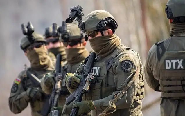DTX-dən xüsusi əməliyyat: 17 il beynəlxalq axtarışda olan şəxs Azərbaycana gətirilib