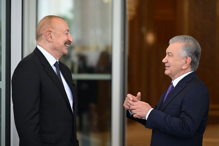 Şavkat Mirziyoyev "Heydər Əliyev" ordeni ilə təltif edilib