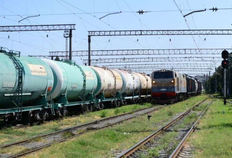 Azərbaycandan tranzit keçməklə Ermənistana növbəti yük göndərilib