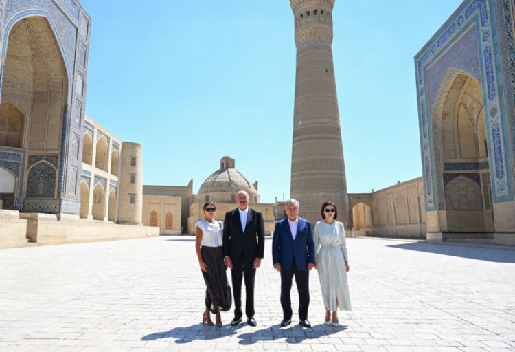 Prezident İlham Əliyevin sosial media hesablarında Özbəkistana dövlət səfərinə dair videoçarx paylaşılıb<font color=red> - VİDEO</font>