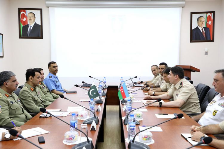 Azərbaycan-Pakistan 12-ci İşçi Qrupu Səviyyəli Görüşü olub<font color=red> - FOTOLAR</font>