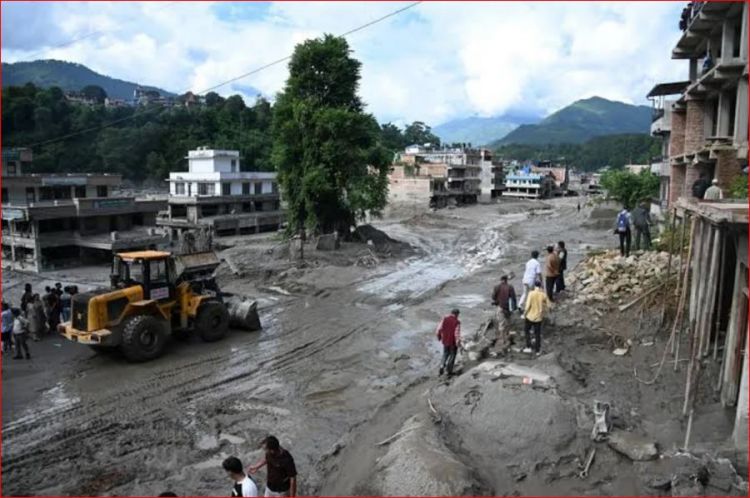 Nepalda daşqın nəticəsində ölənlərin sayı 669-a çatıb